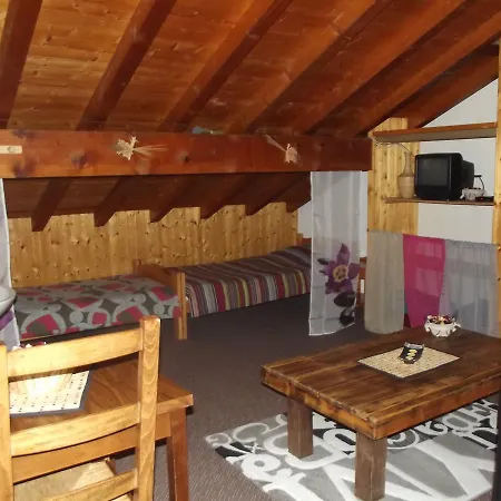 Le Perce Neige D'alicia